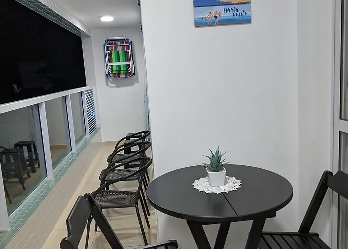 Apto Completo Com Varanda Gourmet A 50 Mt Da Praia Bertioga